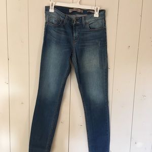 Guess skinny jeans size 30